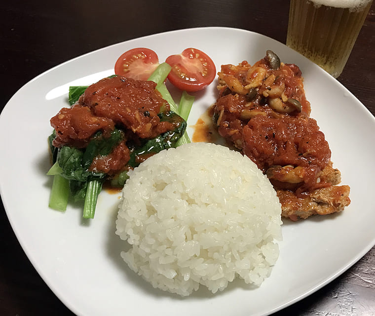 わたしの夕食づくり（豚ロース肉のトマト煮）盛り付けはプレート形式にしました