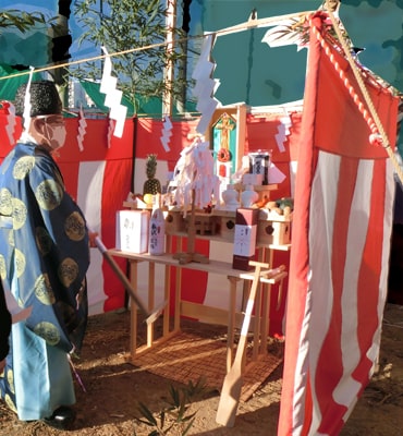 地鎮祭ー建設会社経由で神主さんにお越しいただきました